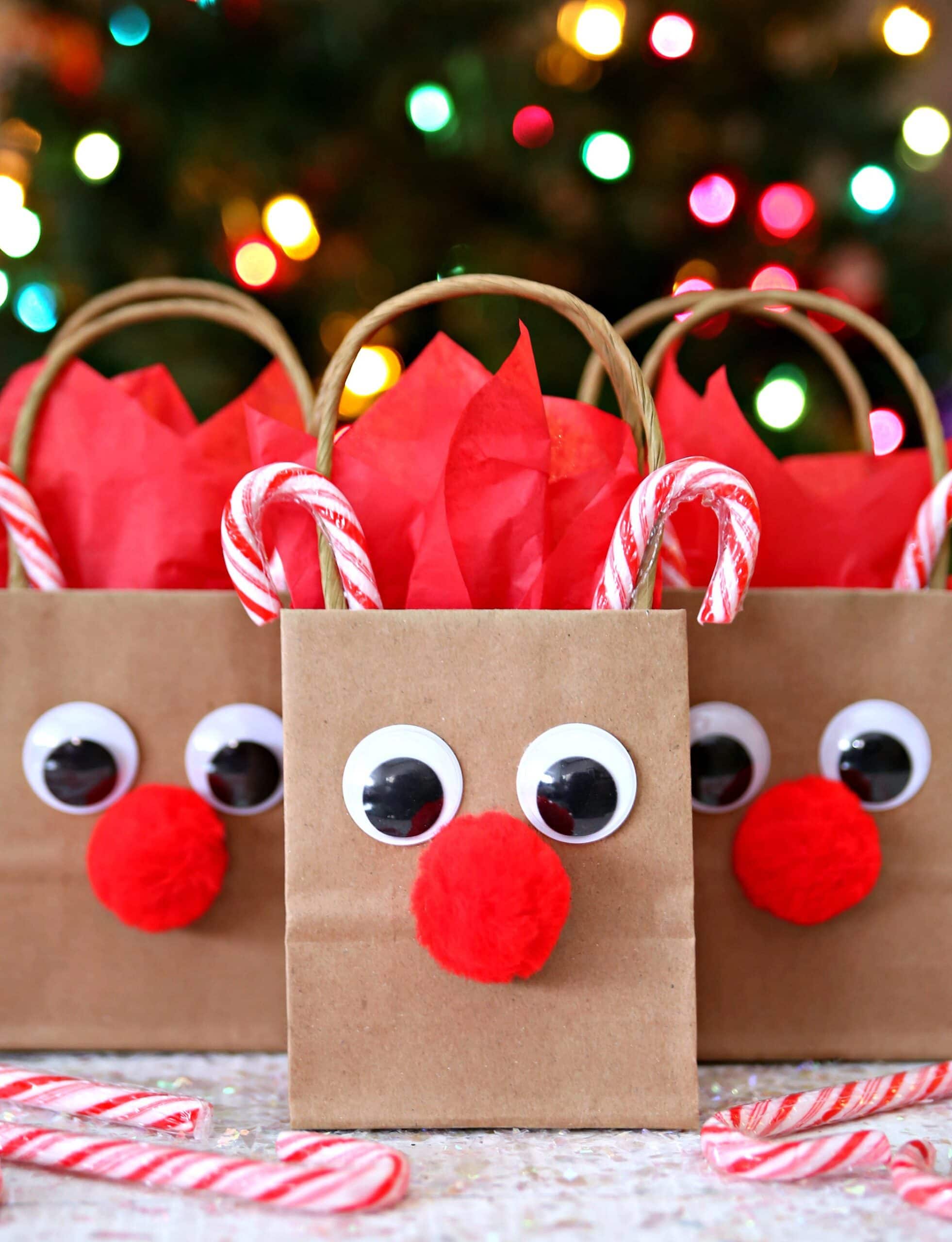 The Fastest and Easiest Way to Make DIY Gift Bags